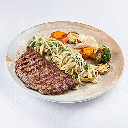 Manzo e fettuccine
