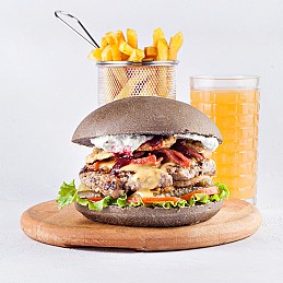 MADO special burger