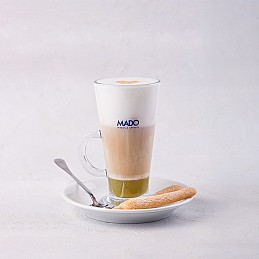 Creamy pistachio latte