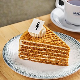 Klassik ballı tort