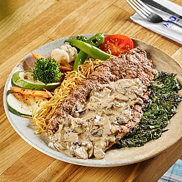 Can əti göbələk sousu ilə