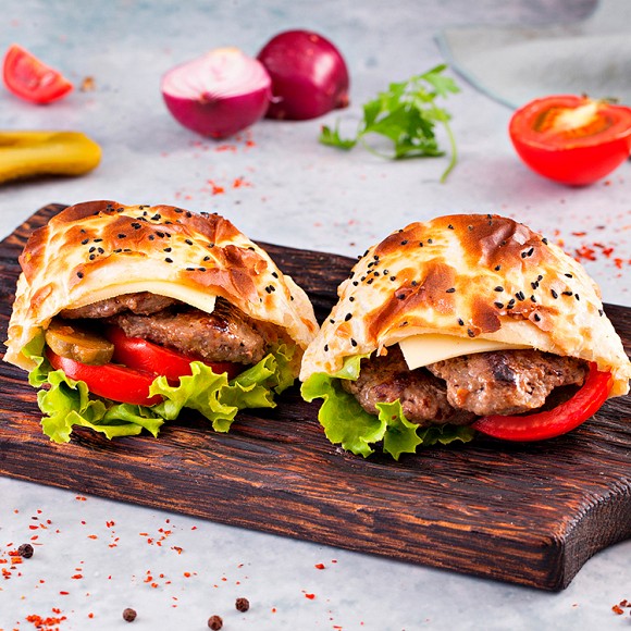 Meatballs (in thin pita bread)