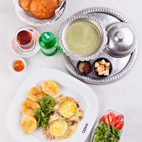 Business Lunch - Çərşənbə