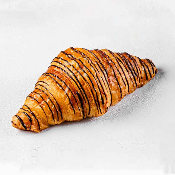 Croissant with Nutella 