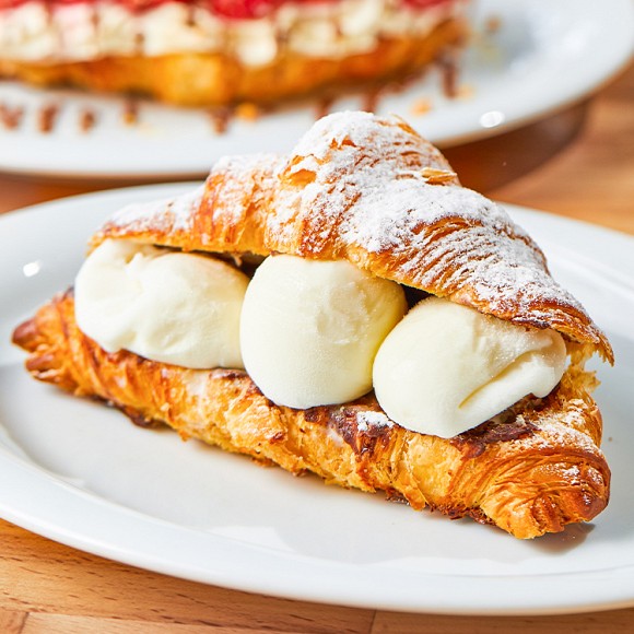 Croissant with ice cream