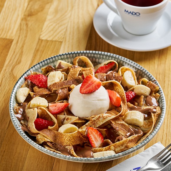 Meyvəli fetuçini krep