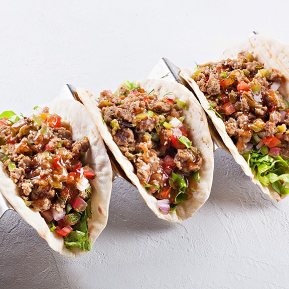 Taco with beef (spicy)