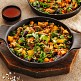 Meat kavurma with mushrooms